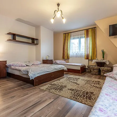 Alloggio in famiglia Dworek Pod Tatrami Zab