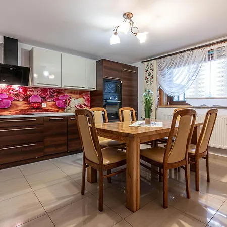 Dworek Pod Tatrami Alloggio in famiglia Zab